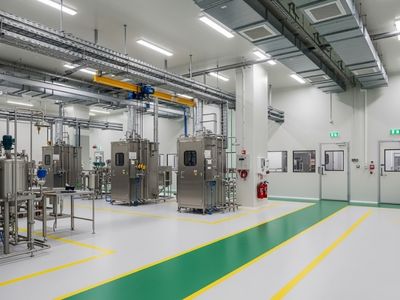 MNT Kwint Eigenproduktion in Culemborg – Bleiverarbeitung 5–100mm nach DIN 25407 für CE-zertifizierte Strahlenschutzsysteme