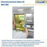 MTRA bei der Arbeit an der Ga-68-Sicherheitswerkbank UTF 1600/1900 im realen Laborbetrieb. Das System arbeitet mit sterilem Überdruck am Arbeitsplatz, Unterdruck im Heißlabor und HEPA H14-Filterung der Abluft – GMP-konform nach höchsten Hygienestandards.